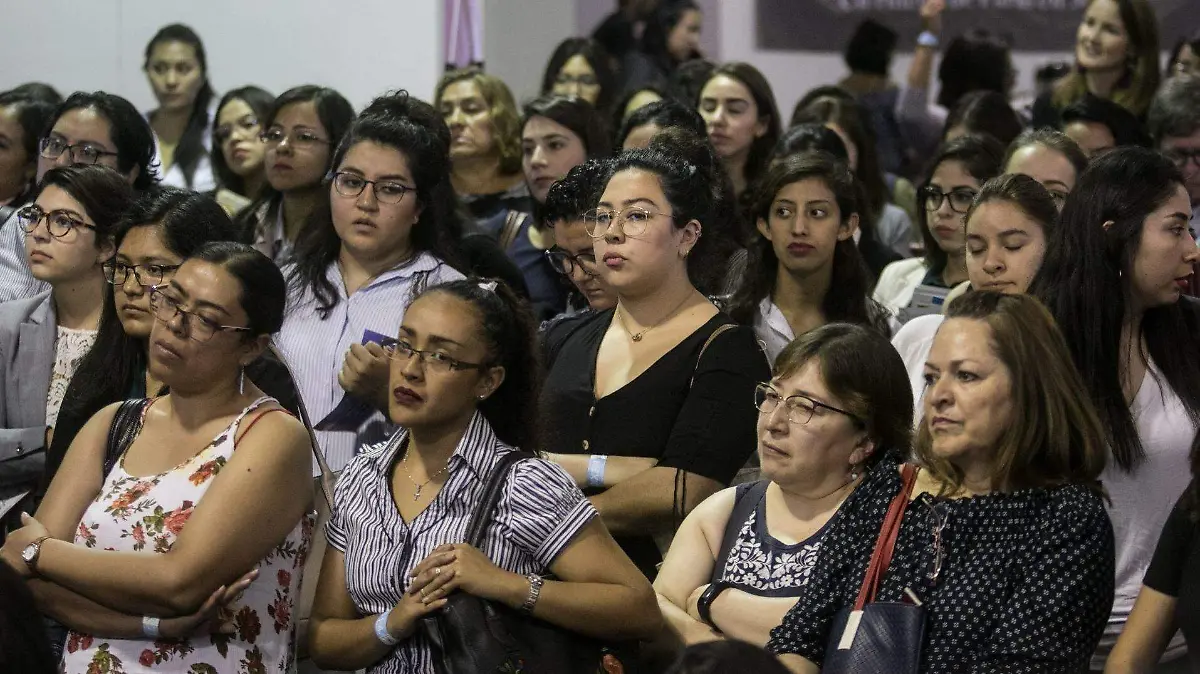 Mujeres cuartoscuro