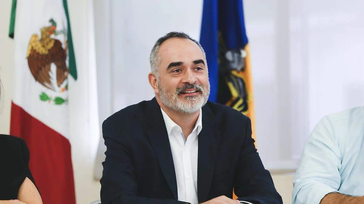 Salvador Caro