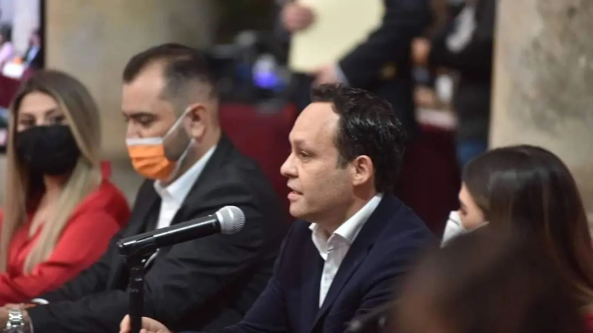 Clemente Castañeda Legislativo