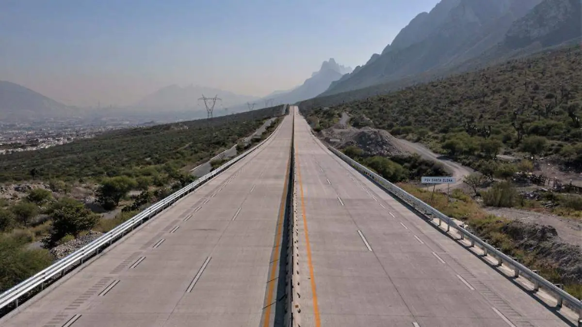 Cemex moderniza autopista