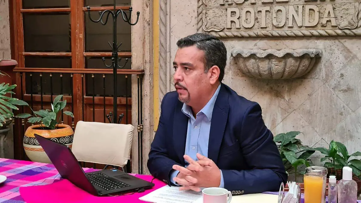 Juan Carlos Villarreal Salazar iniciativa artesanías