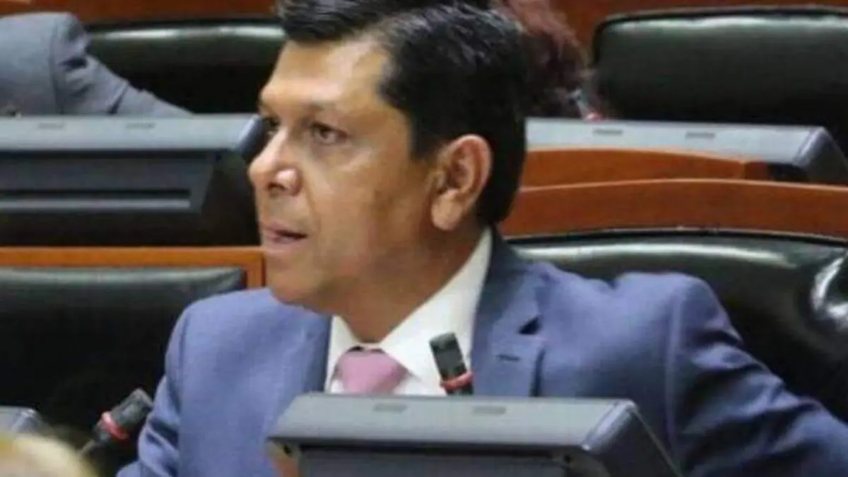 Gustavo Macías Zambrano
