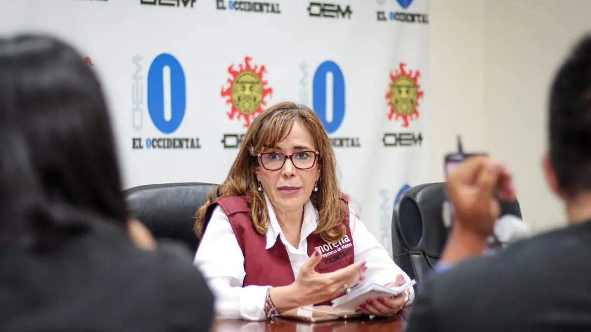 Yeidckol Polevnsky visita las instalaciones de El Occidental