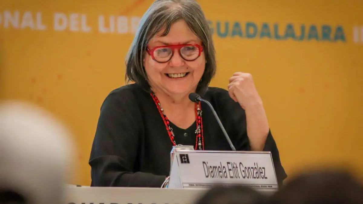 Diamela Eltit escritora chilena
