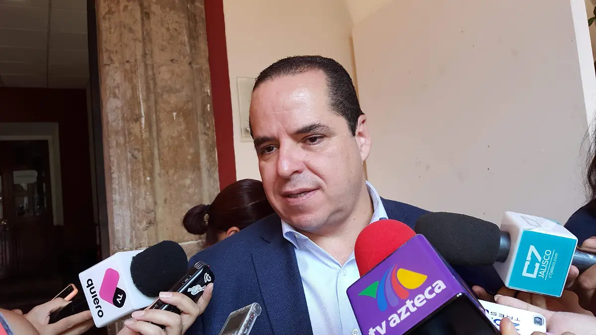 Enrique Velázquez