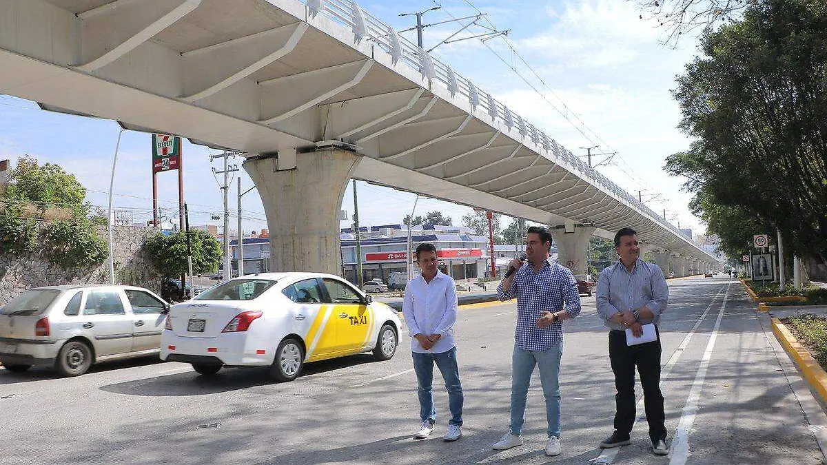 Obras en Ávila Camacho