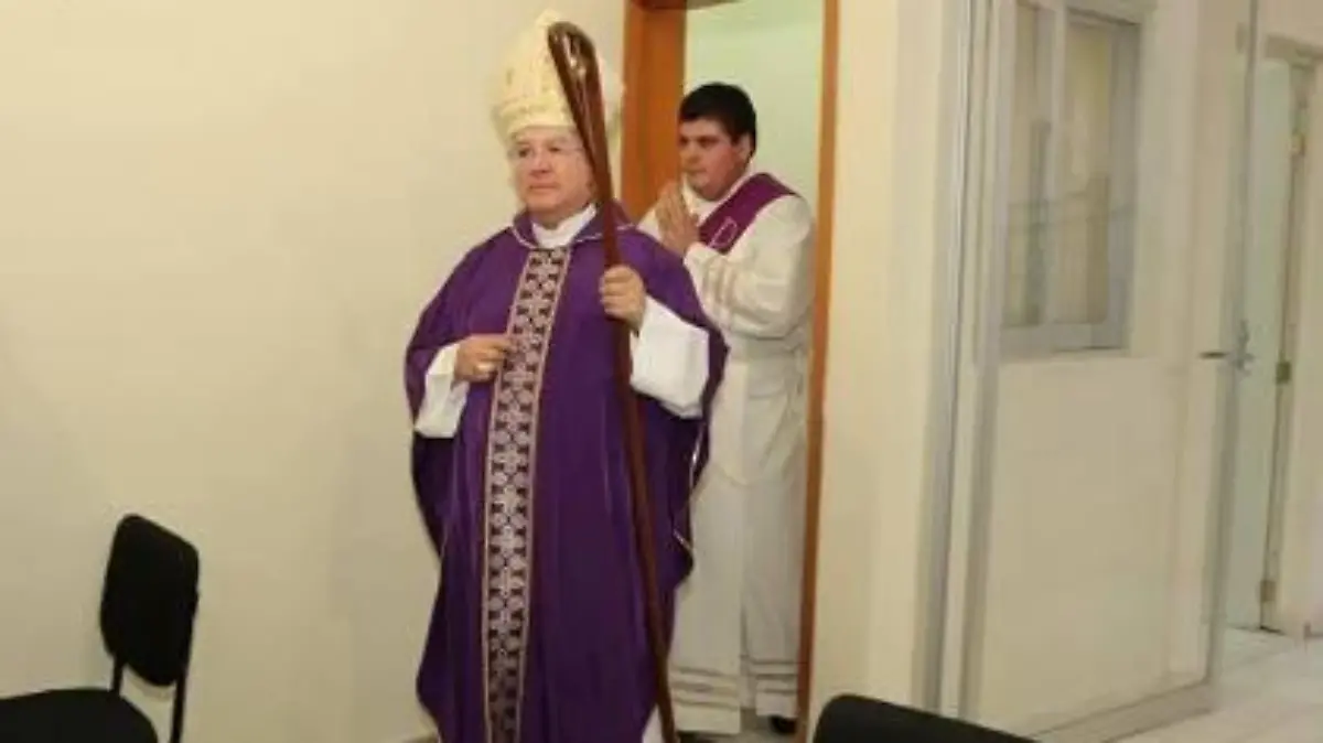 misa con el cardenal 05