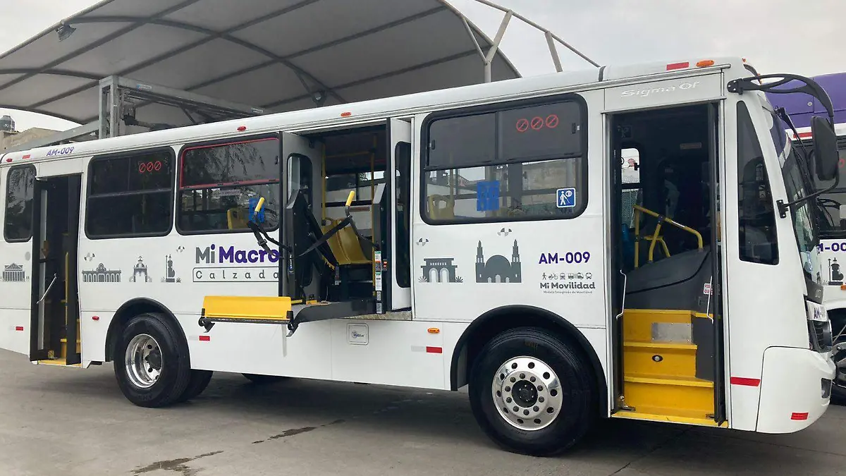 Presentan unidades de Mi Macro Calzada