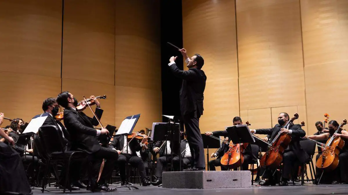Orquesta Filarmónica de Jalisco.