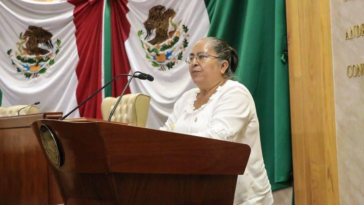 Claudia Dionisio
