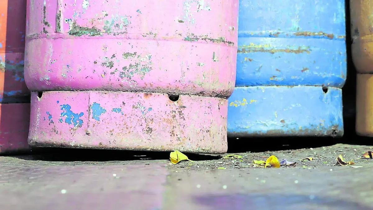 Tanque de gas dañado