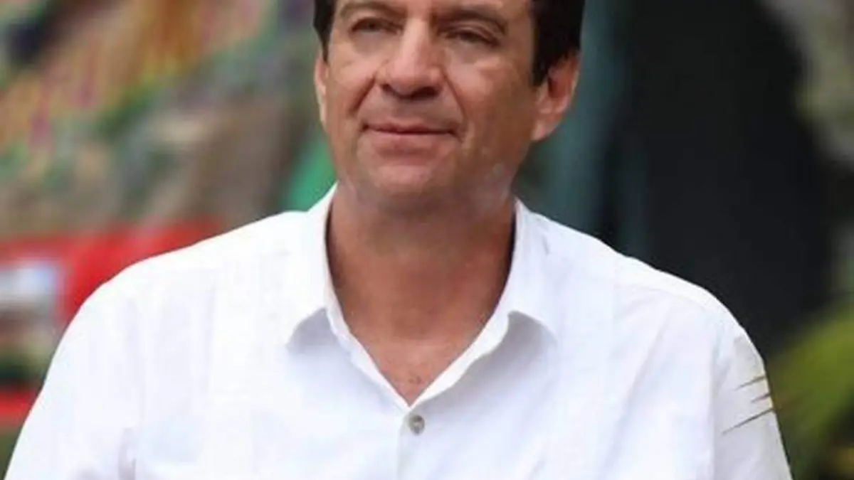 Diputado Oscar Estrada