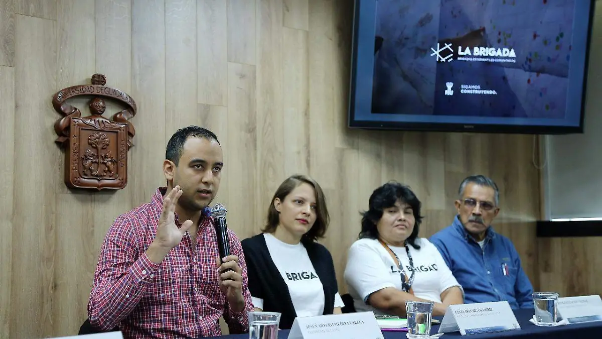 ce8835a1-51c1-41e4-b55e-ad2c39af08f2