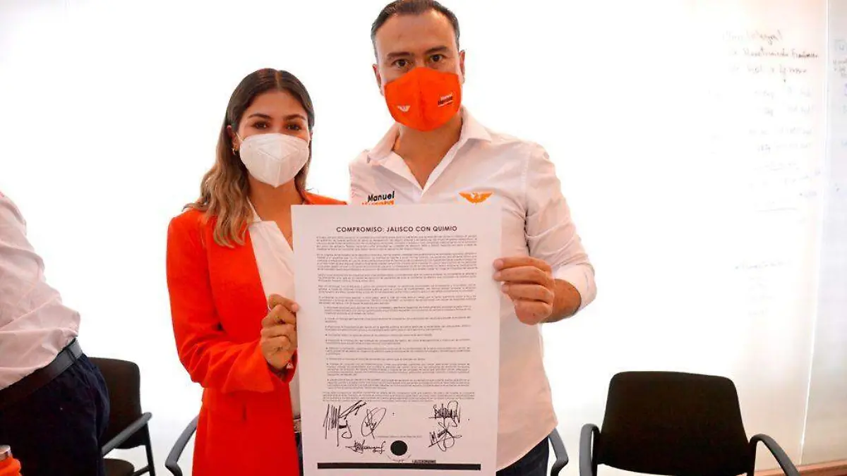 Manuel Herrera Vega firma compromiso Jalisco con Quimio