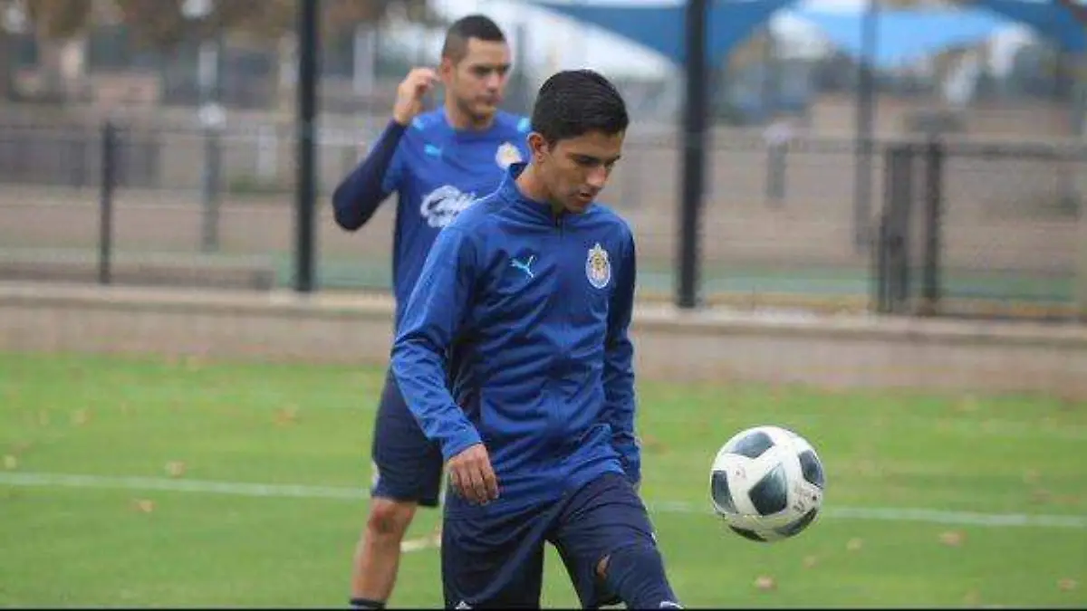 Entrenamiento jugadores Chivas