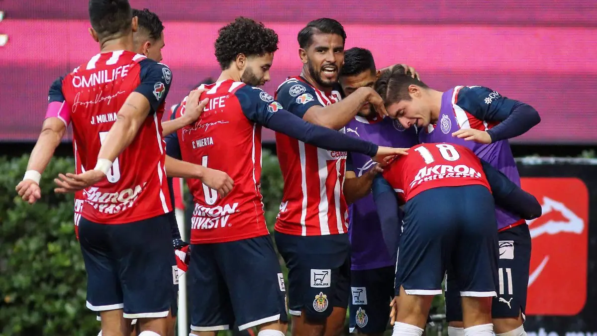 Chivas vence al Toluca en el Akron