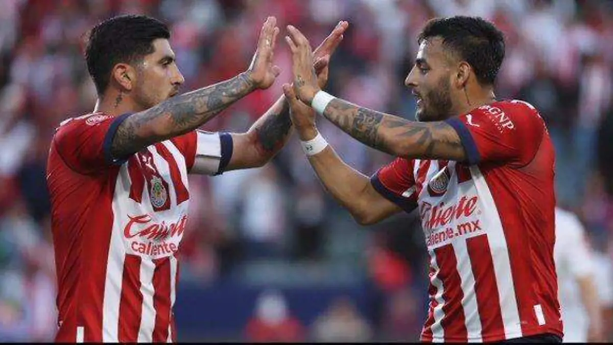 Víctor Guzmán-Alexis Vega