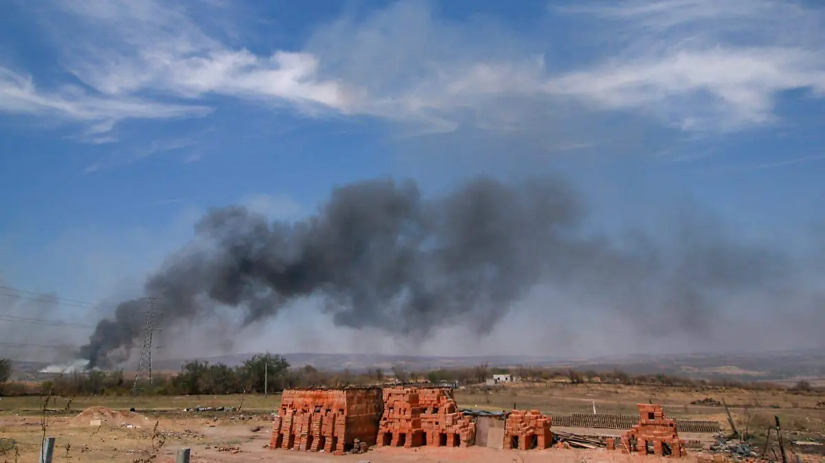 Incendio en vertedero 1