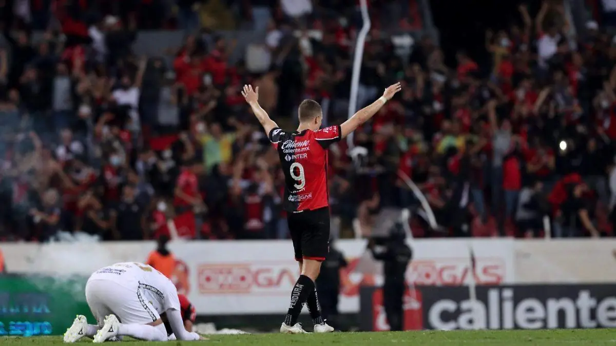 Atlas gana