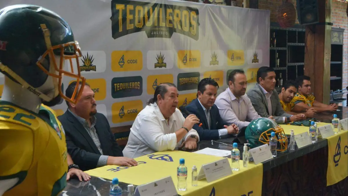 Tequileros (2)