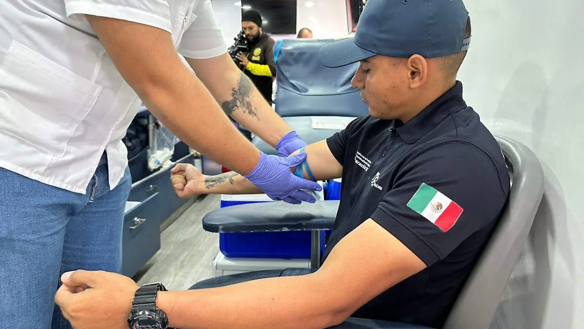 Donación de sangre Comunicación Social de la Policía de Guadalajara (2)