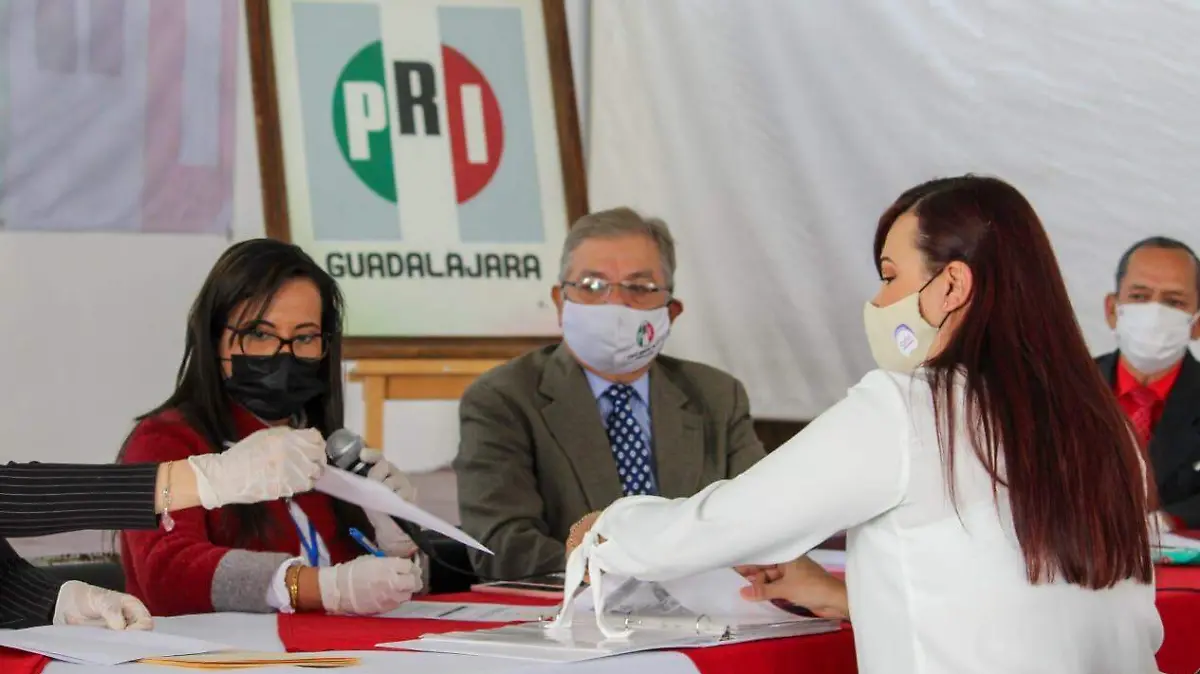 Precandidata Mosquera