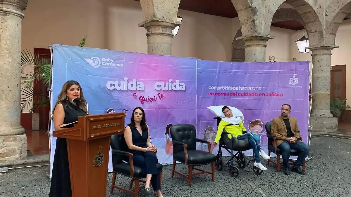 Derechos de personas cuidadoras