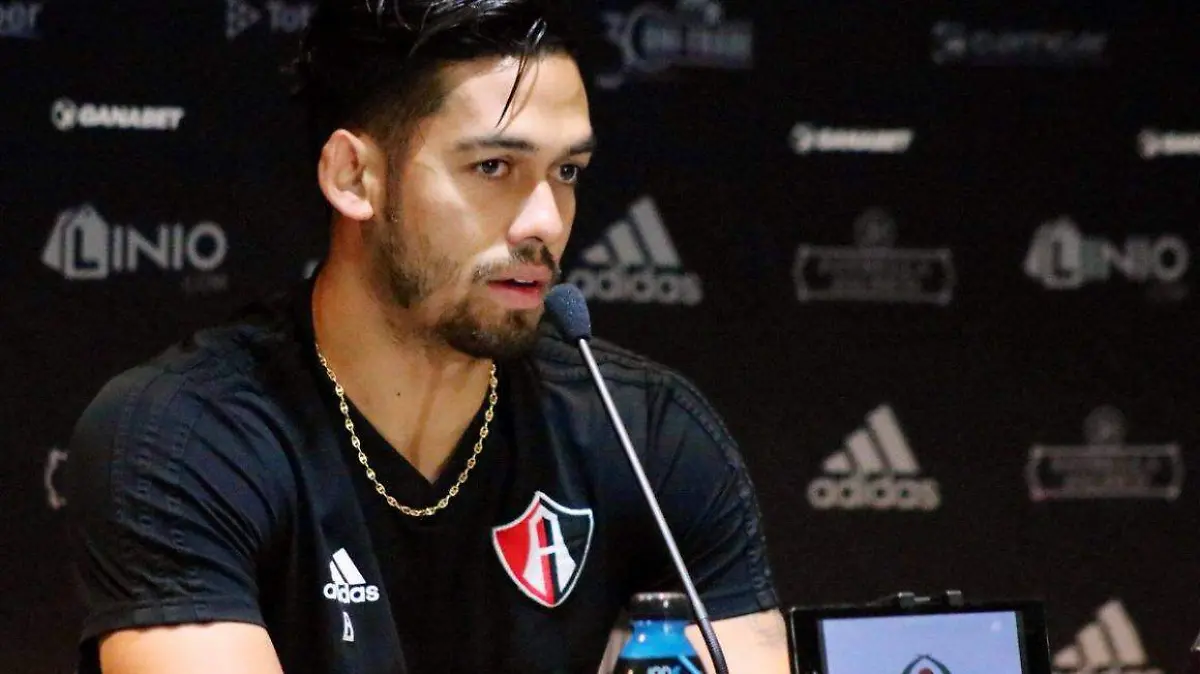 Andrés-Rifle-Andrade-1160x700