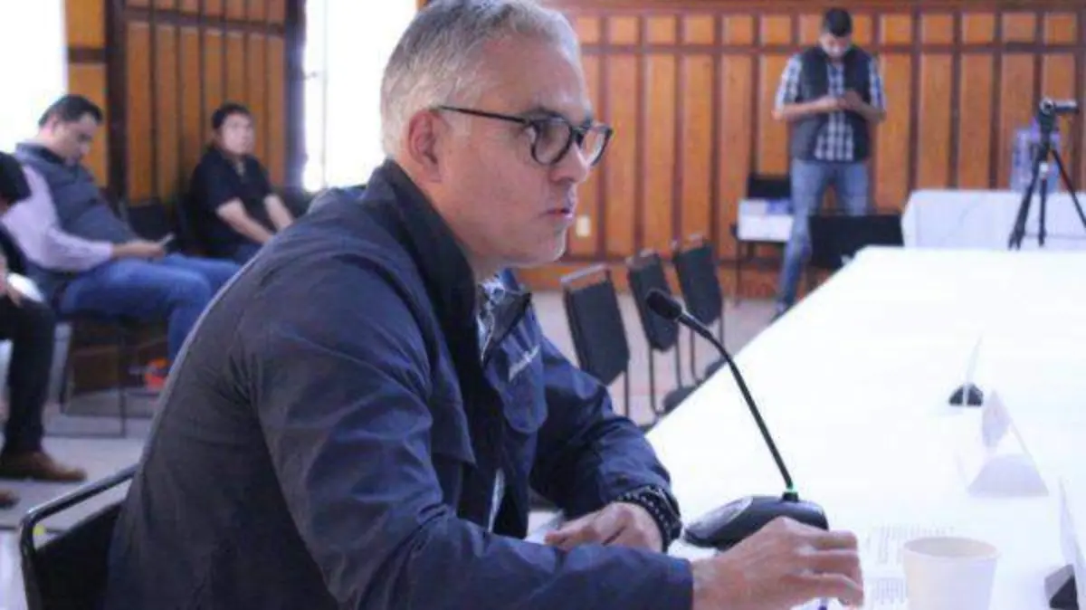 Miguel-Zarate-Twitter-600x400