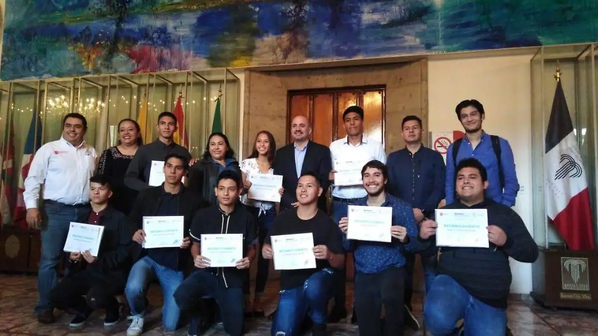Jóvenes destacados