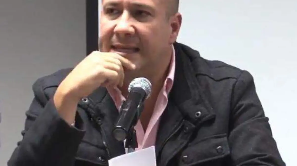 Enrique Alfaro Rmz