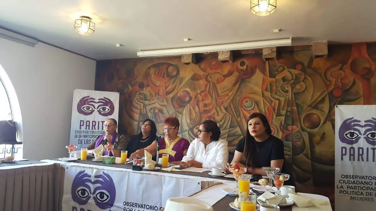 Mujeres
