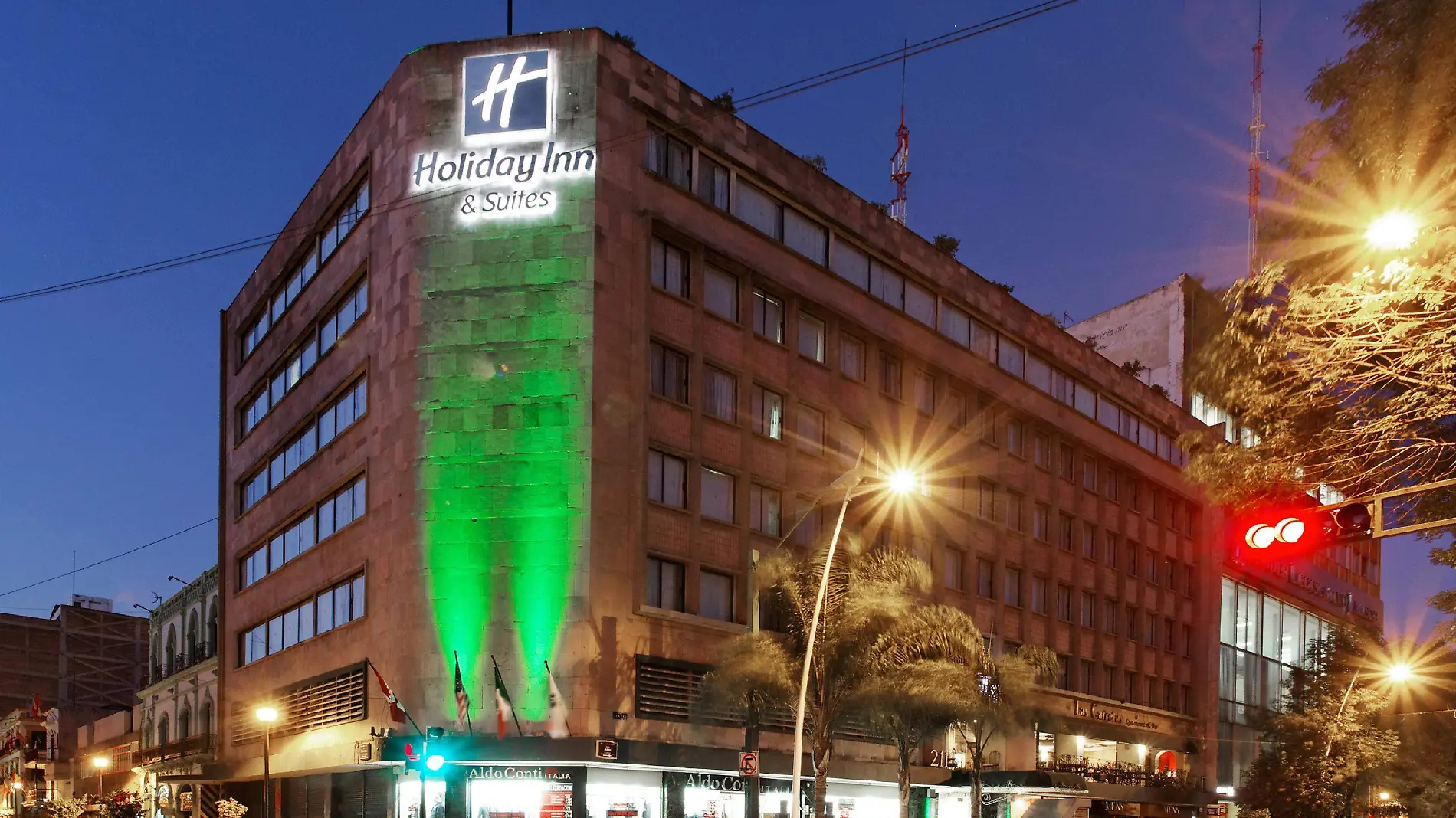 holiday-inn-hotel-and-suites-guadalajara-3356911822-2x1