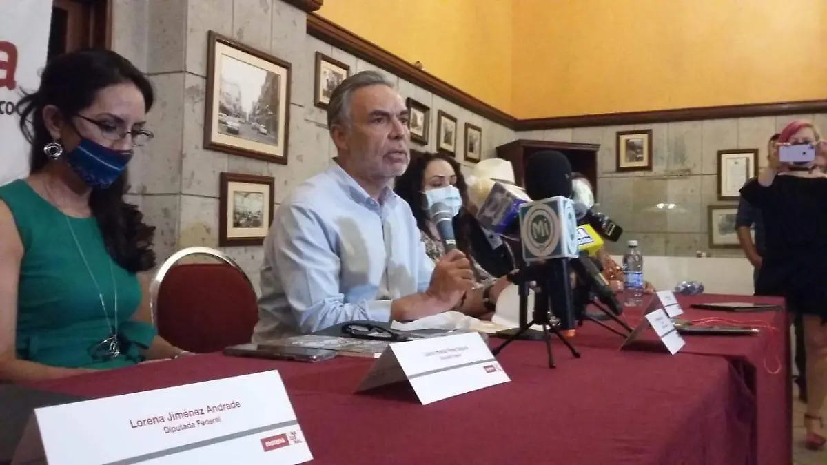Dirigente de Morena