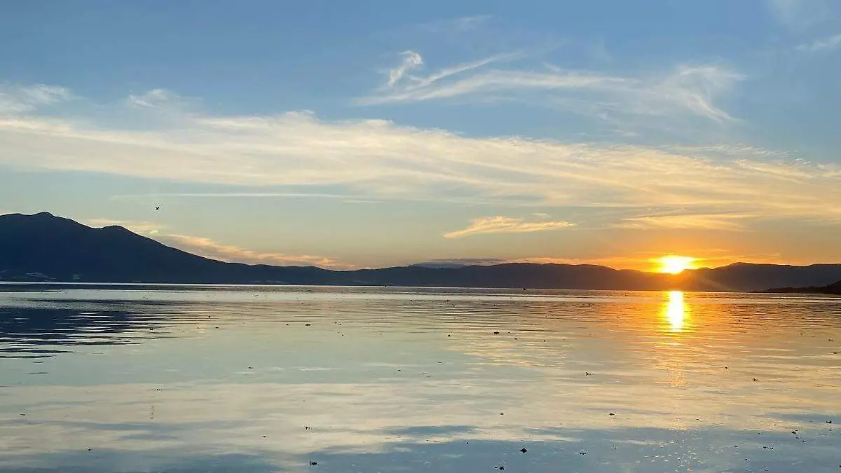 Chapala Unsplash Moises Guillen