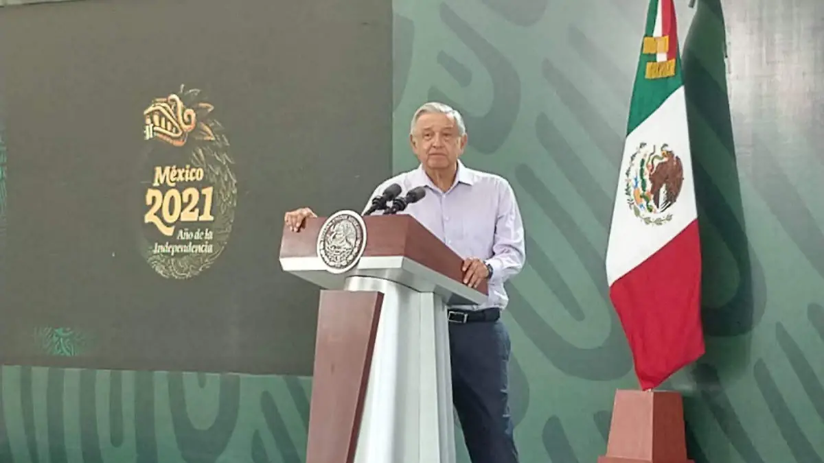 AMLO en Colima