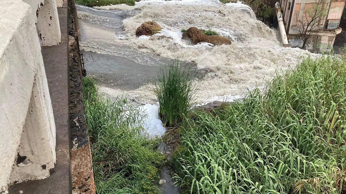 Río Santiago contaminado 6