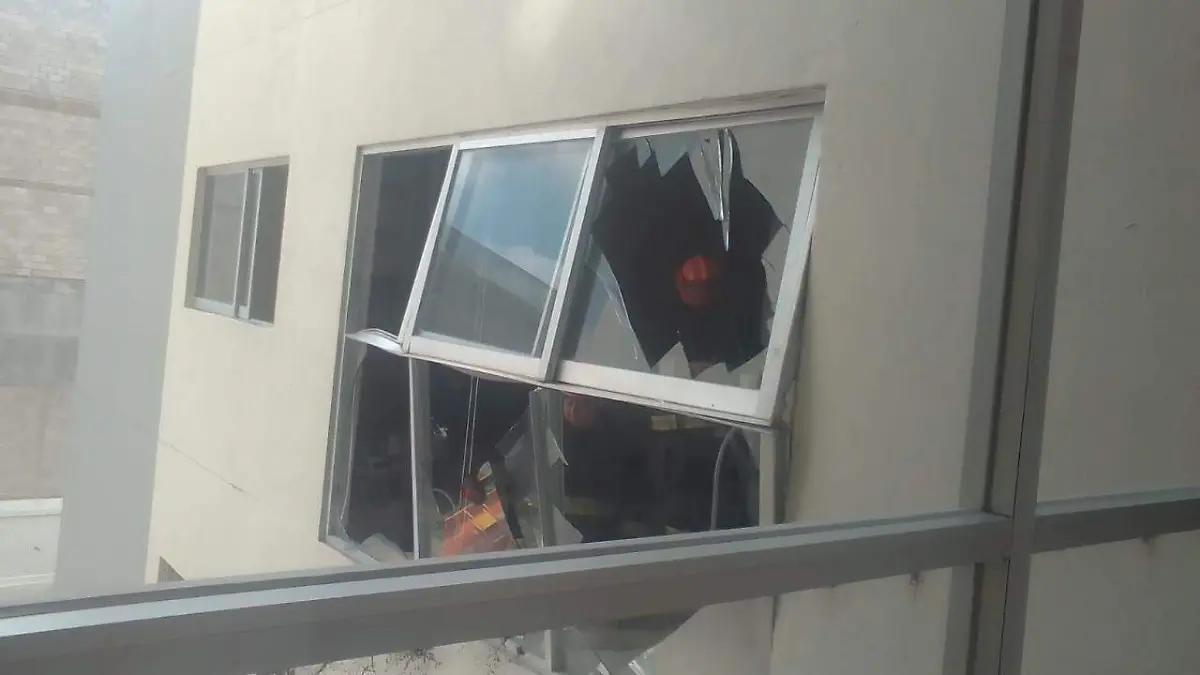Explosión de un departamento