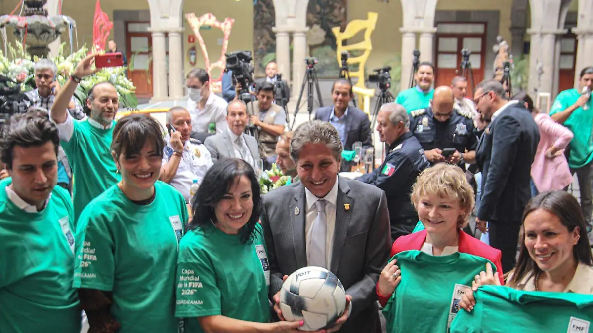 FIFA-4