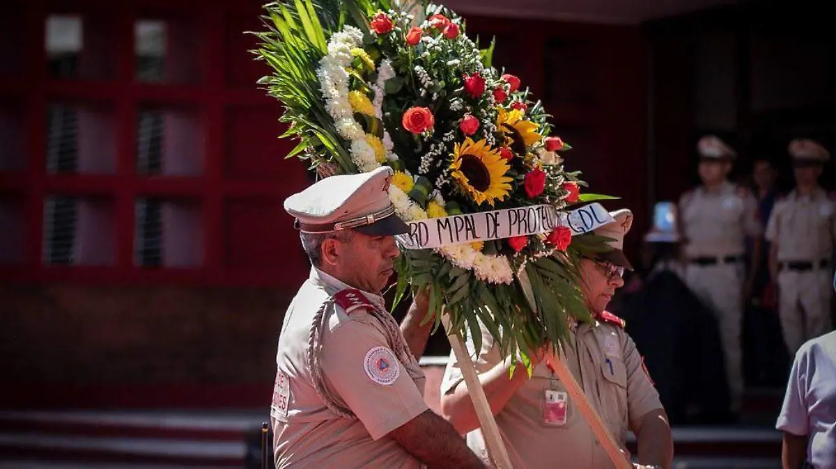 bomberos-homenaje-2