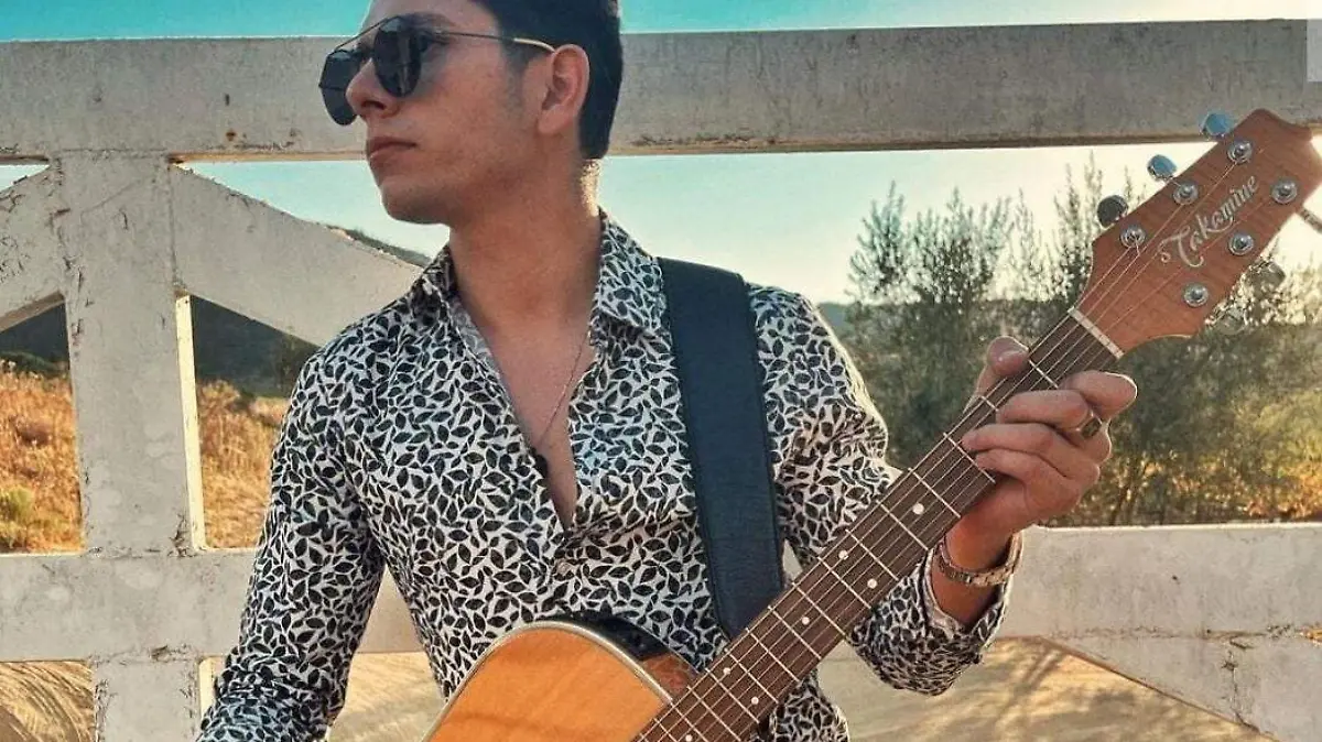 Aaron Gil