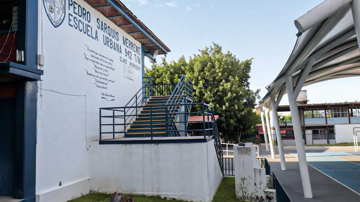 Escuelas Foto Aurelio M.  (1)