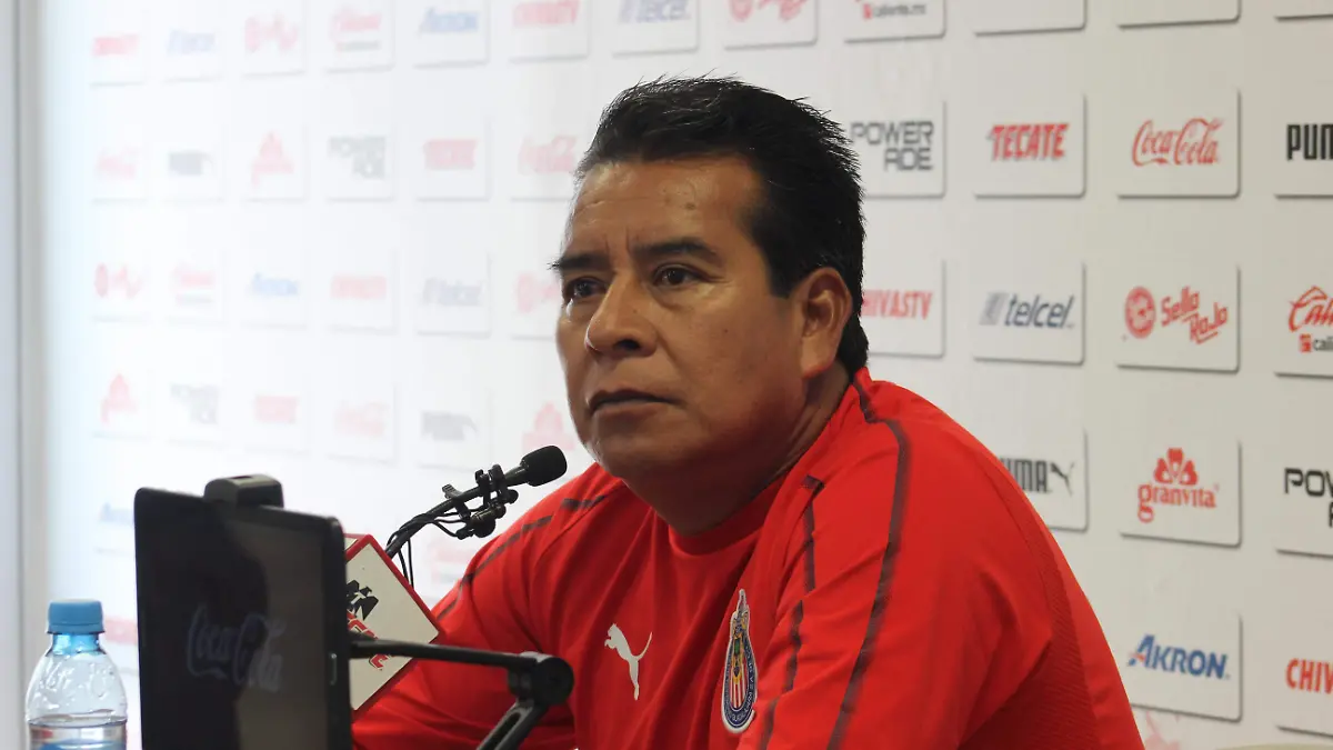 ALBERO COYOTE CHIVAS (9)