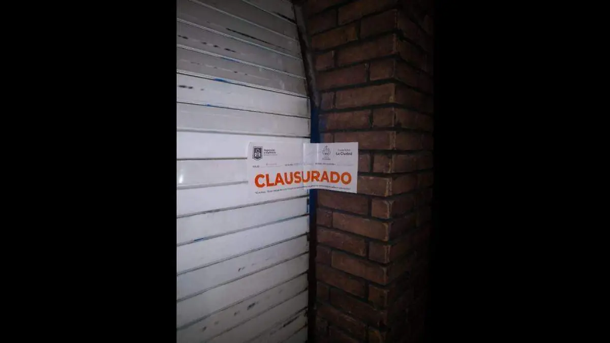 Comercio clausurado