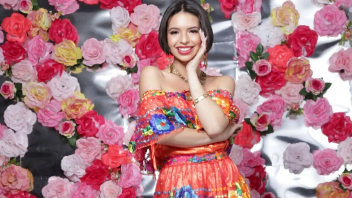 Ángela Aguilar-1