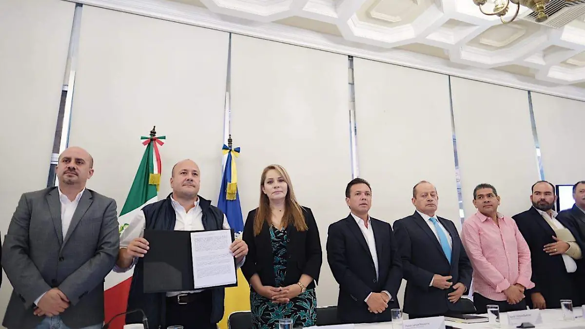 Anuncio sobre la Nueva polícia metropolitana (4)