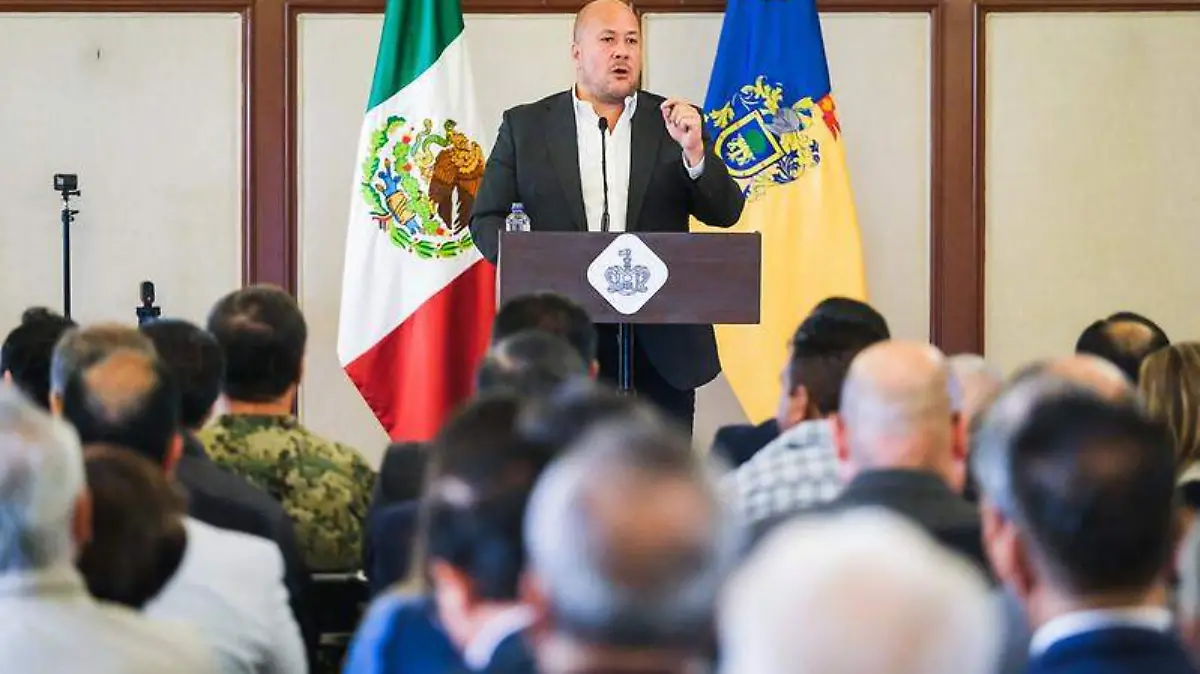 Enrique Alfaro-4