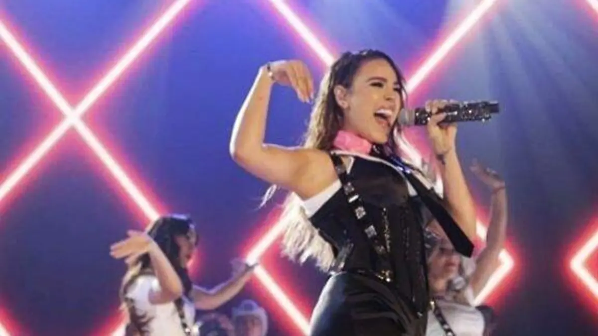 Danna Paola La Academia
