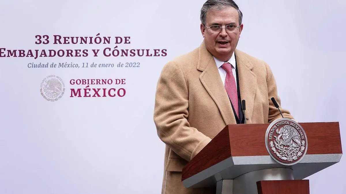Embajada de México en Ucrania reubicará a 32 familias por tensión en frontera con Rusia