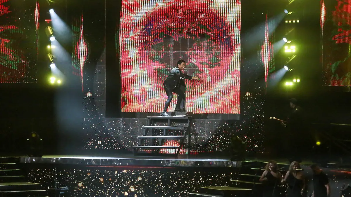 CHAYANNE29